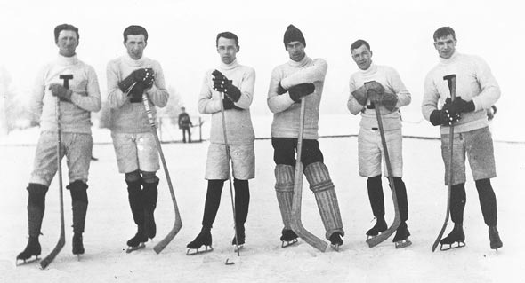 Antique Ice Hockey - British Columbia - Lake Windermere - 1912