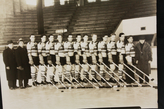 Minneapolis Millers Ice Hockey Team - Minnesota - 1930s