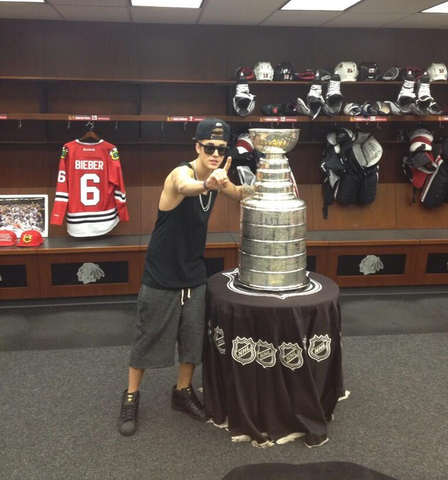 Justin Beiber with the Stanley Cup / Presentation Cup - 2013
