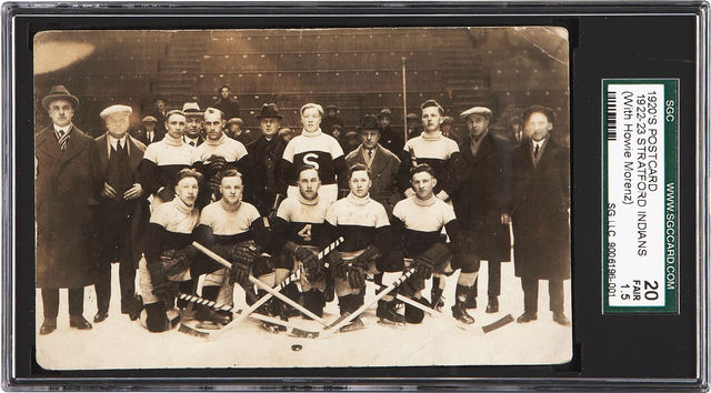 Stratford Indians - Team Photo with Howie Morenz - 1922-23