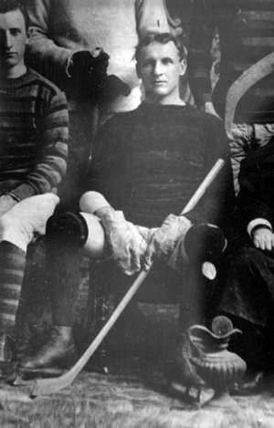 Guy Curtis captained Queen's in 2 Stanley Cup series 1895 - 1899