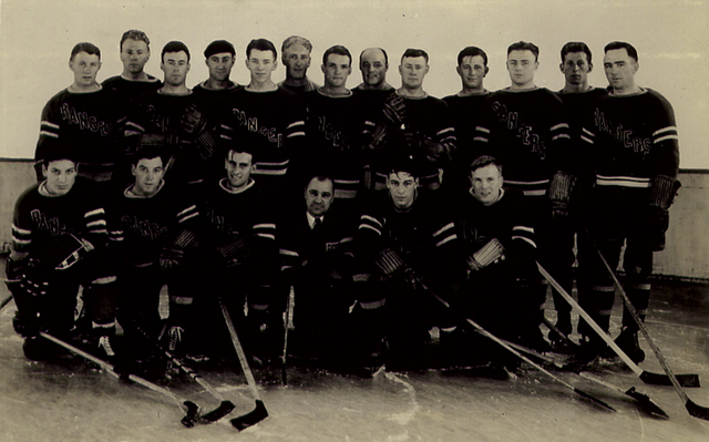 New York Rangers Team Photo - 1933