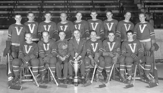 Vancouver Canucks - PCHL Presidents Trophy Champions 1946