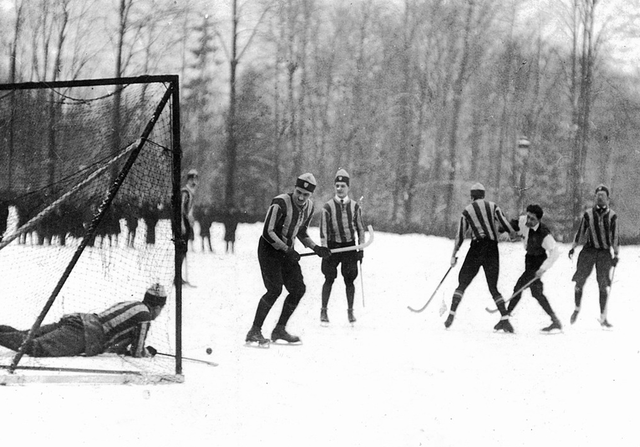 Czechoslovakia Bandy History - Outdoor Game in Košice - 1920s