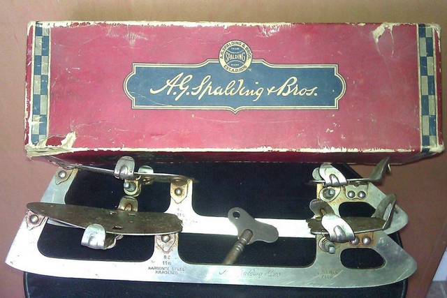Antique A.G. Spalding & Bros Ice Skates with Original Box 1901