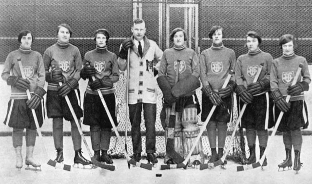 University of Toronto Women's Intercollegiate Hockey Team 1926