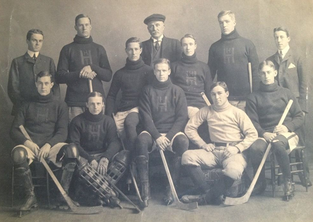 Harvard Crimson Men's Ice Hockey Team 1903 - Harvard Hockey Team