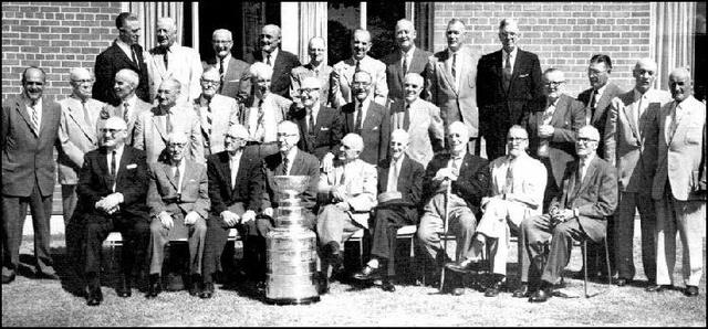 31 Hockey Hall of Fame Inductees with Original Stanley Cup 1959