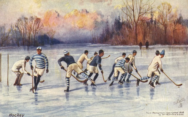 Antique Ice Hockey Postcard 1910 - McGill University Hockey