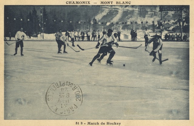Antique Postcard - Match de Hockey Chamonix - Mont Blanc 1924