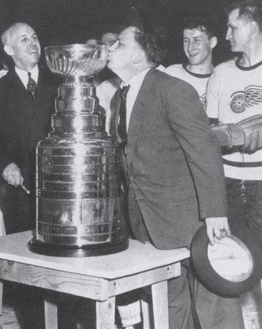 Jimmy Skinner Started the Tradition of Kissing the Stanley Cup
