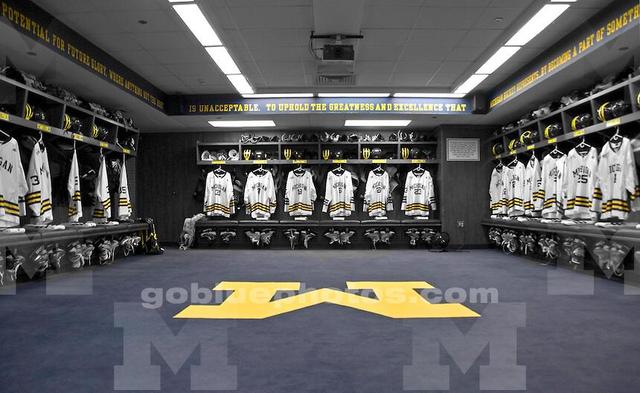 Michigan Wolverines Men's Ice Hockey Locker Room - NCAA Div 1