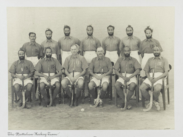 2nd Royal Battalion Hockey Team INDIA  11th Sikh Regiment 1935 