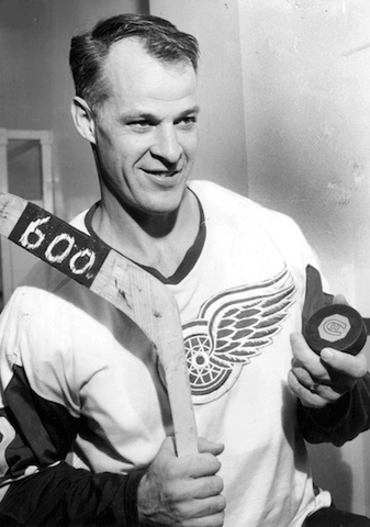Gordie Howe 600 Goals with Puck and Stick at Montreal Forum 1965