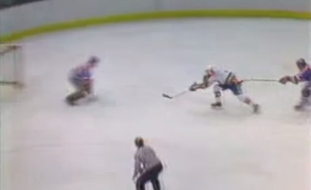 Mike Bossy Scores Stanley Cup Winning Goal - May 17, 1983