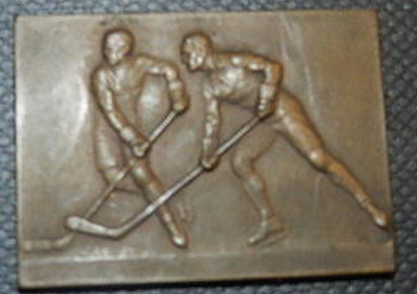 Kölner Eis Klub Hockey Medal given to Arthur Seifred 1930s