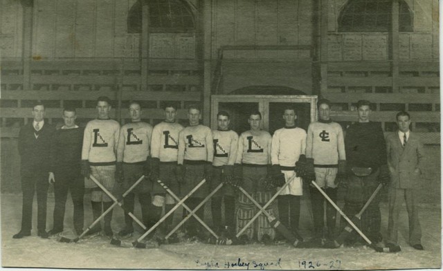 Loyola Hockey Team 1927