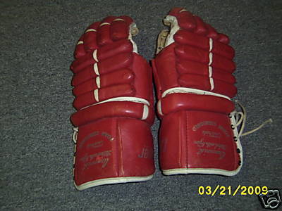 Hockey Glove Cooper Weeks 1