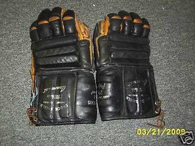 Hockey Gloves Simpsons 1