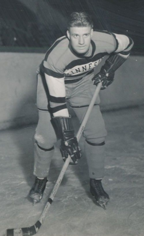 Dick Kroll 1938 University of Minnesota Golden Gophers Captain