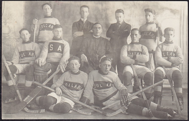 Dollard Hockey Club Sainte-Anne-De-La-Pérade 1920s