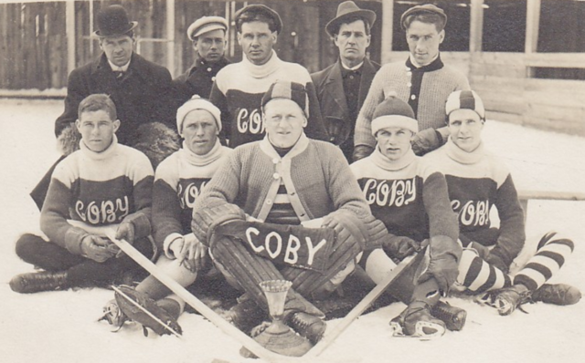Coboconk Hockey Team 1912 Coby Hockey Team