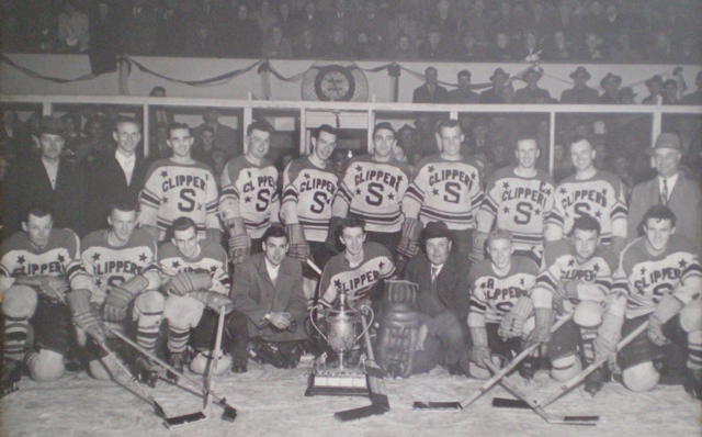 Stouffville Clippers 1952 Hewitt Cup Champions as OHA Senior B Champions