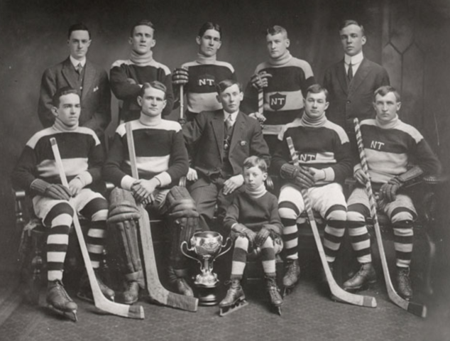 North Toronto Hockey Club 1914 Senior Champions of Toronto Hockey League