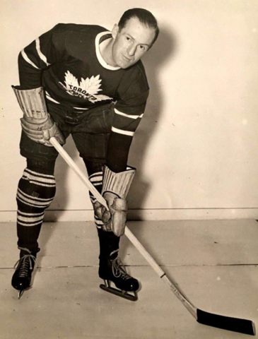 Nick Metz 1944 Toronto Maple Leafs