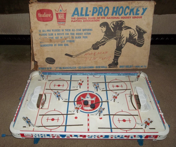 Tudor All Pro Table Top Hockey Game 1968