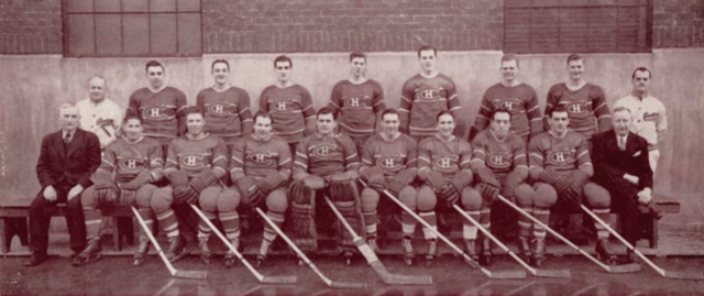 Montreal Canadiens Team Photo 1944