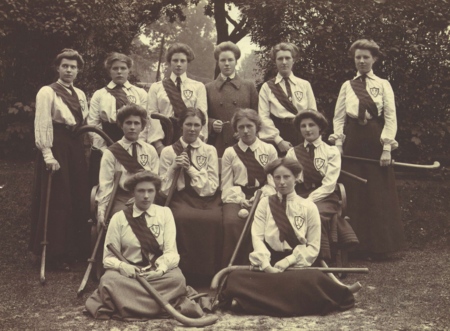 Cheltenham Ladies College - St Hilda's Ladies Field Hockey Team 1904