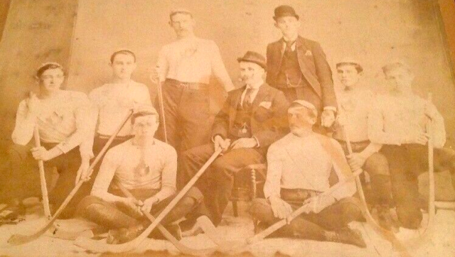 Montreal Nationals 1895 Le National de Montreal Hockey Team