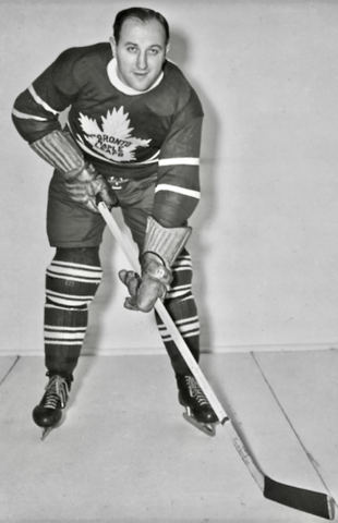 Dave "Sweeney" Schriner 1940 Toronto Maple Leafs - Sweeney Schriner Biography