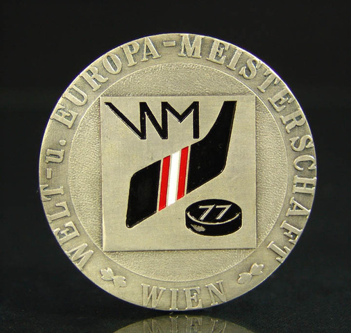 Ice Hockey Medal 1977 Wien