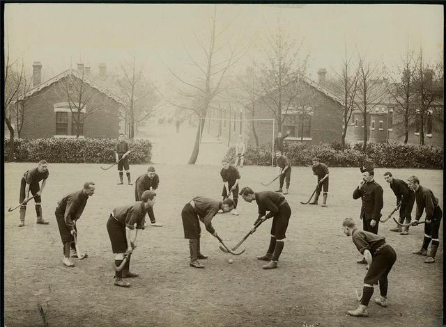 Field Hockey Photo - Pre WW1  
