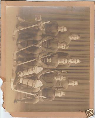 Hockey Photo 1910 2