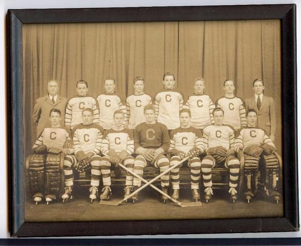 High School Hockey Team photo 1920s -1