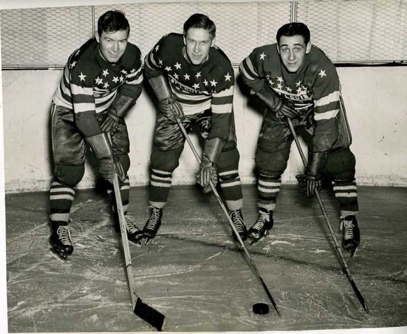 Ice Hockey Photo 1945 1