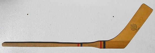 Hockey Sticks Mini 1960s Hof