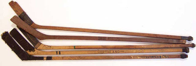 Antique and Vintage Ice Hockey Sticks 