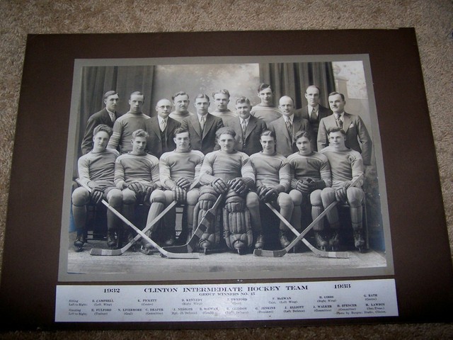 Clinton Intermediate Hockey Team 1933