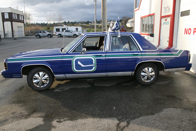 Canuck Mobile 4