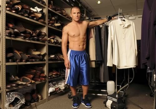 Sean Avery Shirtless in his Closet with Shoes & Shirts