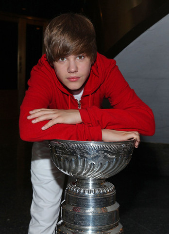 Justin Bieber with The Stanley Cup 2