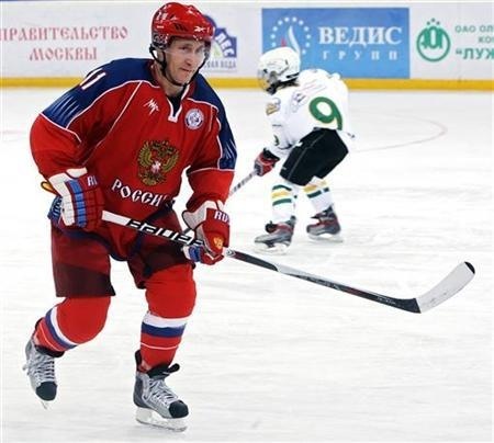 Vladimir Putin plays Ice Hockey in Team Russia Uniform