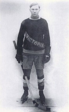 Tommy Dunderdale - First Player to Score a Penalty Shot Goal