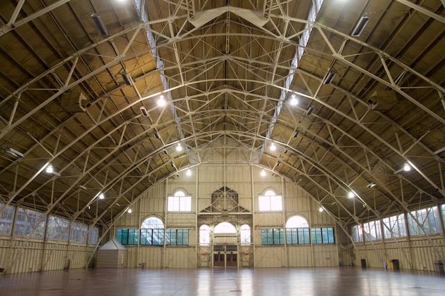 Aberdeen Pavilion in Ottawa - Interior Photo