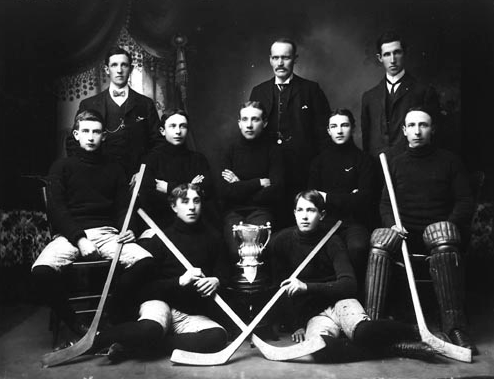 Lacombe Ice Hockey Team - Champions - 1908