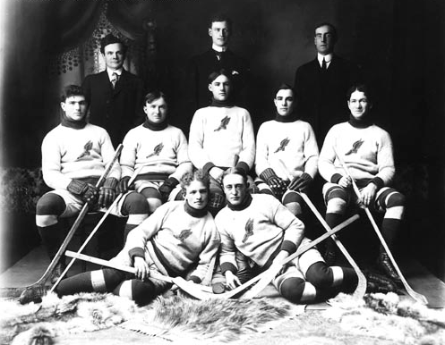 Ice Hockey Team - circa 1910